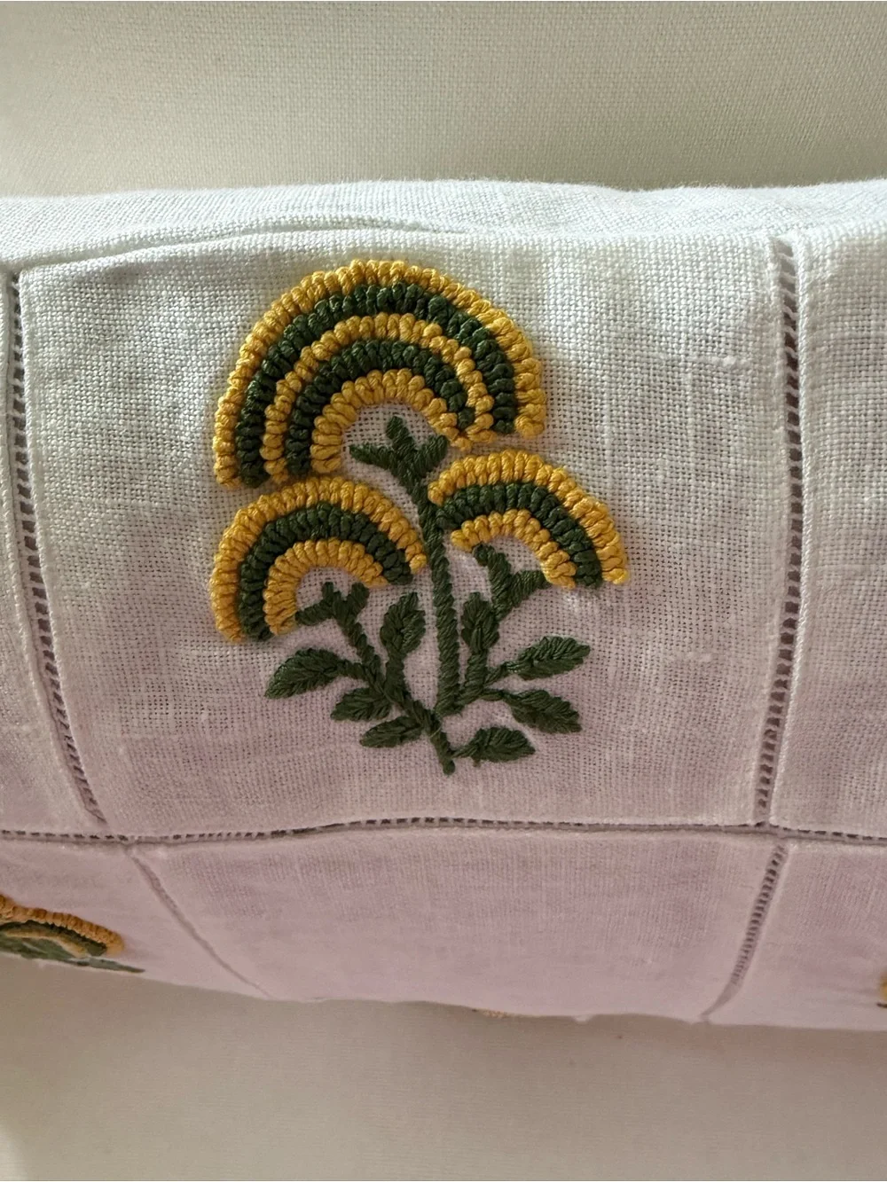 New! SERENA & LILY 100% Linen Embroidered Tassel Pillow 14x30